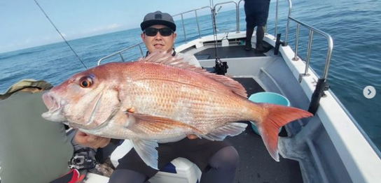 宮城釣り船オーシャンズラボの真鯛ジギング