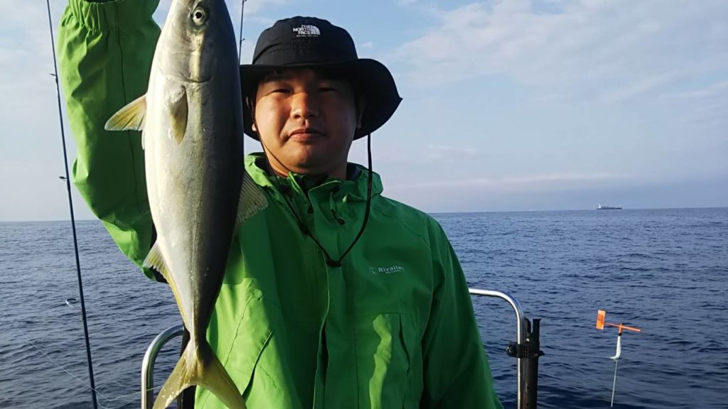 宮城県仙台湾の真鯛釣りで本命１枚を筆頭モンスターヒラメ様降臨？！