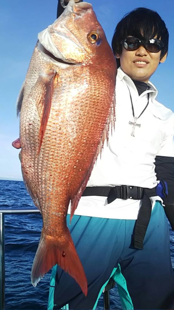 宮城県仙台湾沖の真鯛釣り！荒れた後は高活性な魚たちと本日真鯛１枚！63㎝4ｋｇ